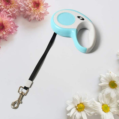 Retractable Anti-Slip Dog Leash - MaePaws