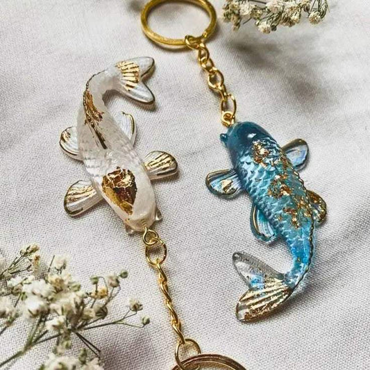 Personalized UV Resin Fish-Shaped Keychain - MaePaws